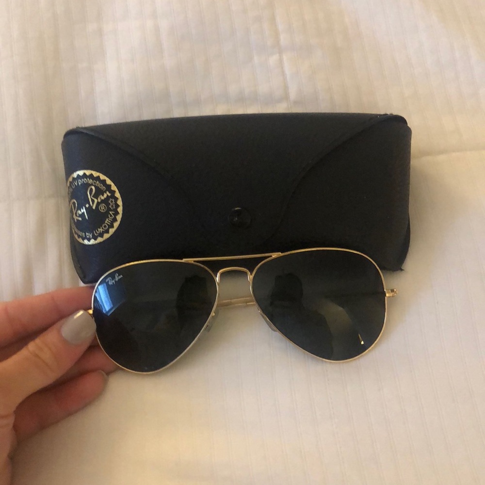 Aviator sunglasses